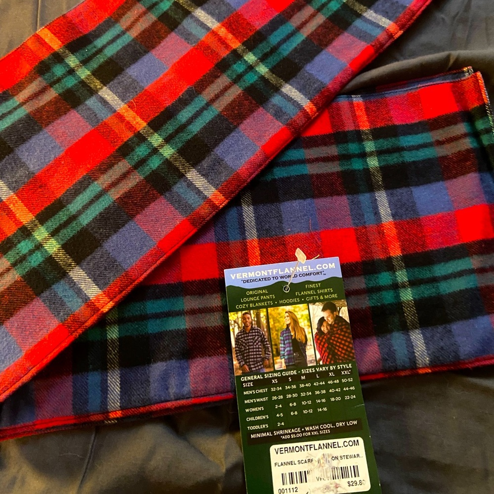Vermont Flannel Company Scarf. Never worn, new with tags! So soft and cozy.